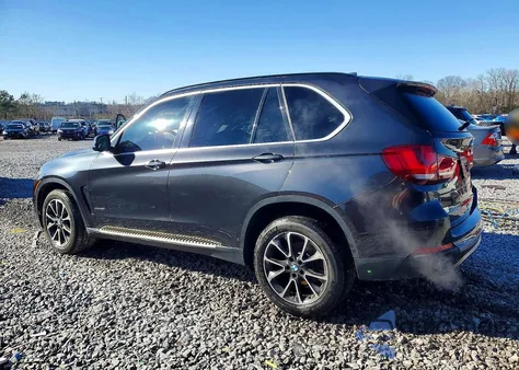 2015 BMW X5 xDrive35I z USA, uszkodzony, nr VIN 5UXKR0C5XF0P18619